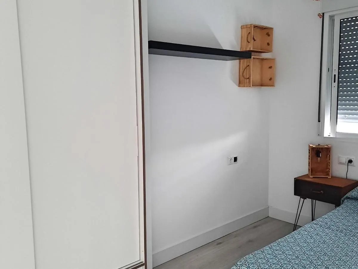 Atico Centro Huelva Con Parking Apartment