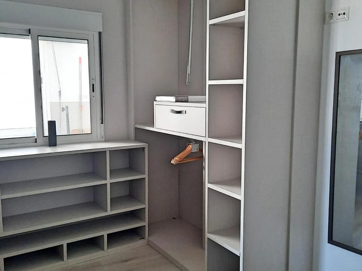 Atico Centro Huelva Con Parking Apartment