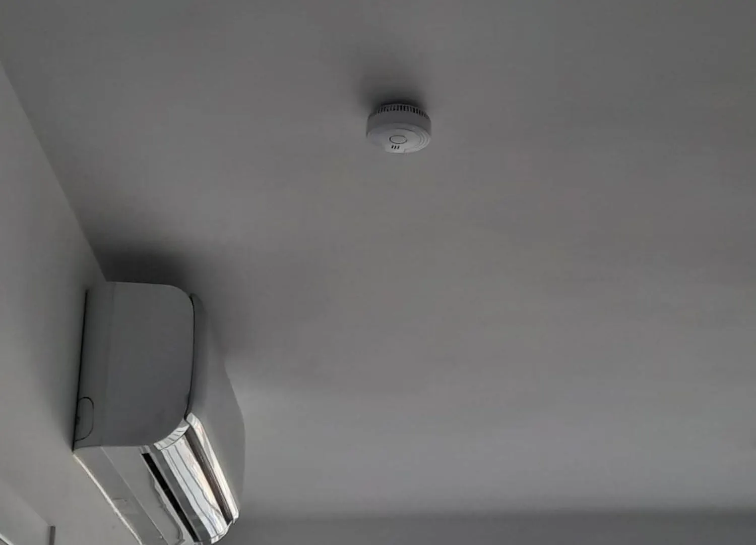 Atico Centro Huelva Con Parking Apartment
